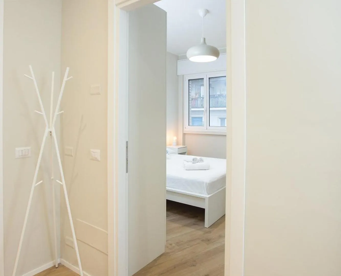 Dreams Exclusive Apartments With Terrace - Free Parking - M1 Station - Near Center Milan Italy