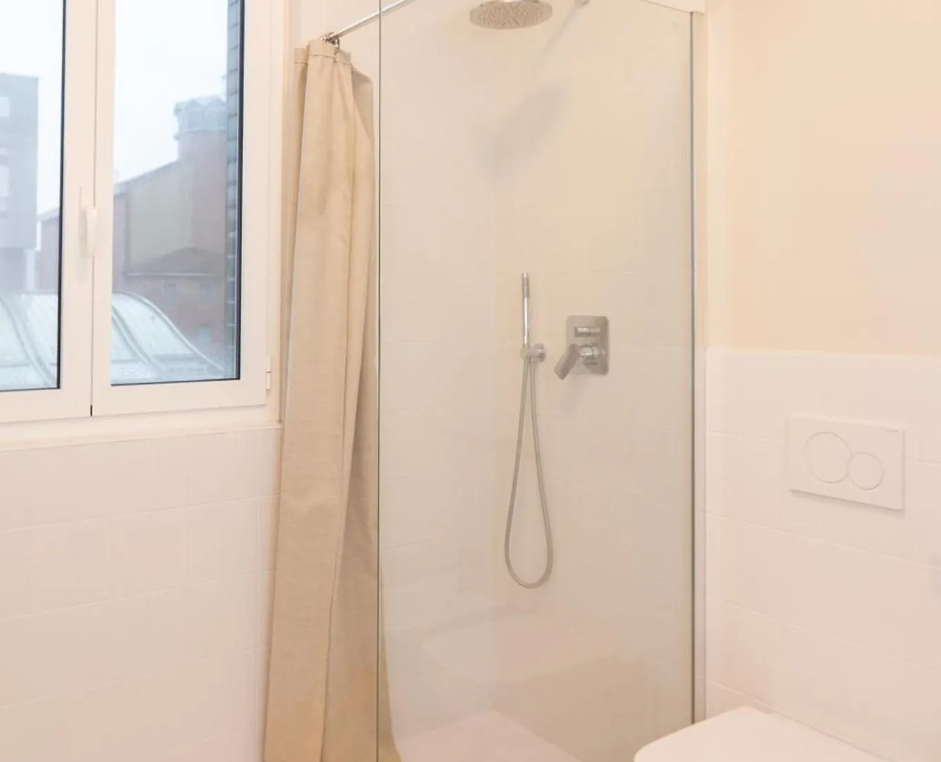 Dreams Exclusive Apartments With Terrace - Free Parking - M1 Station - Near Center Milan